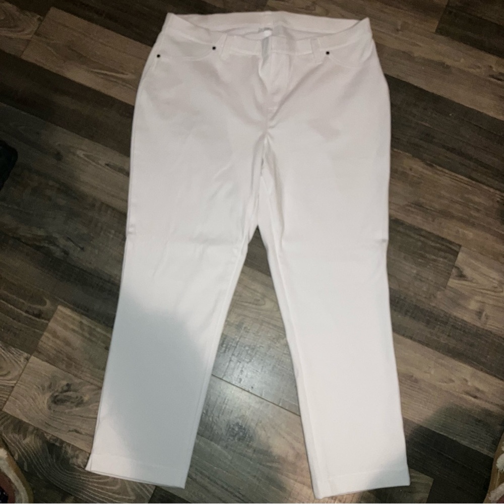 Women’s Cotton Blend Capris NWT